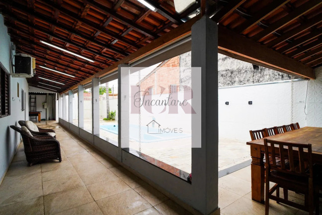 Imagem Casa com 3 Quartos à Venda, 300 m² em Central - Araçoiaba Da Serra Imagem Casa com 3 Quartos à Venda, 300 m² em Central - Araçoiaba Da Serra
