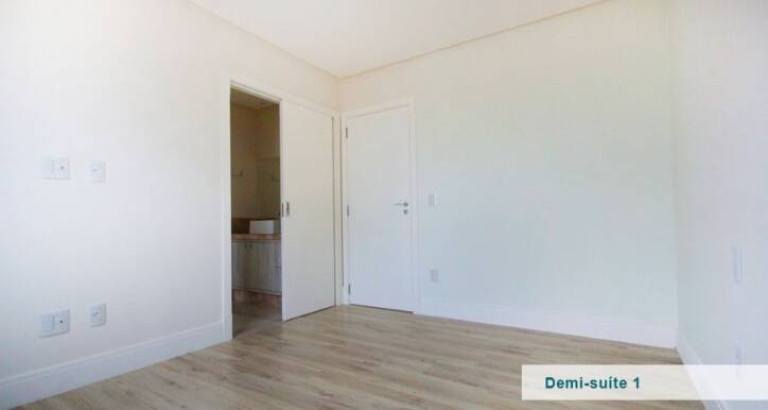 Imagem Apartamento com 3 Quartos à Venda, 113 m² em Centro - Balneário Camboriú Imagem Apartamento com 3 Quartos à Venda, 113 m² em Centro - Balneário Camboriú