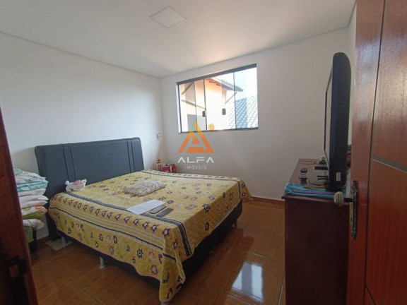 Imagem Casa com 3 Quartos à Venda, 140 m²