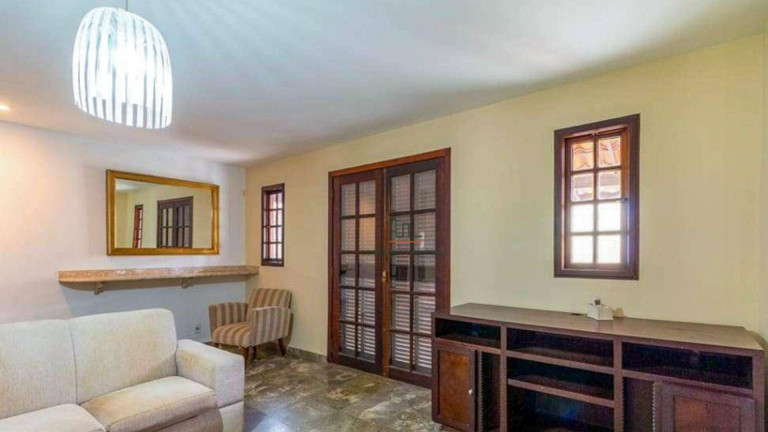 Imagem Casa com 4 Quartos à Venda, 240 m² em Itaipu - Niterói