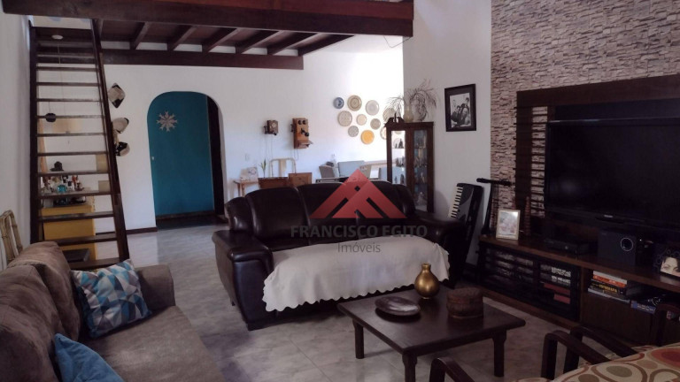 Imagem Casa com 3 Quartos à Venda, 200 m² em Badu - Niterói