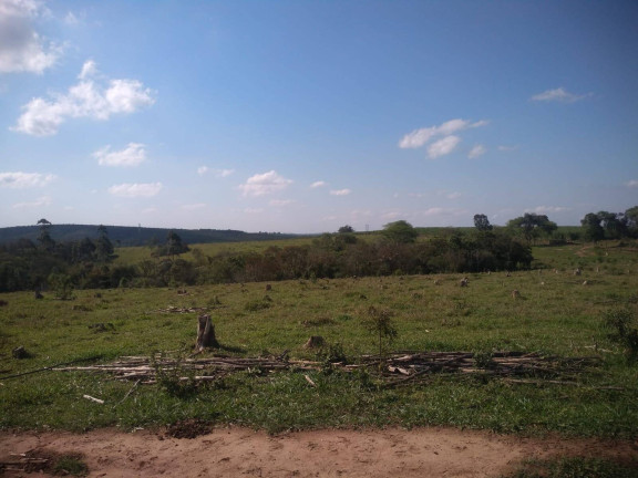 Imagem Fazenda à Venda, 726 m² em Bairro Do Cercado - Araçoiaba Da Serra