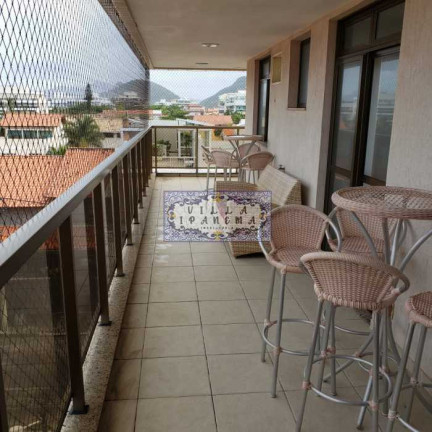 Imagem Cobertura com 3 Quartos à Venda, 200 m² em Piratininga - Niterói Imagem Cobertura com 3 Quartos à Venda, 200 m² em Piratininga - Niterói