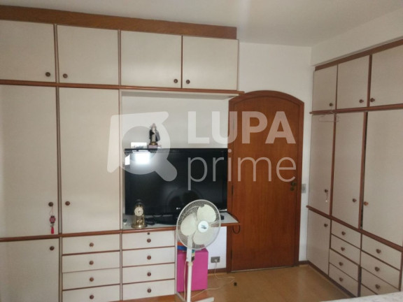Imagem Casa com 10 Quartos à Venda, 800 m² em Vila Maria - São Paulo Imagem Casa com 10 Quartos à Venda, 800 m² em Vila Maria - São Paulo