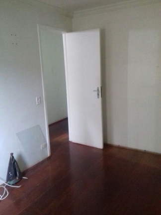 Imagem Apartamento com 2 Quartos à Venda, 52 m² em Vila Iório - São Paulo