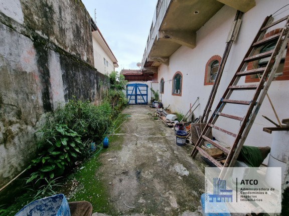 Imagem Sobrado com 5 Quartos à Venda,  em Gaivotas - Itanhaém