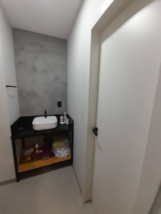 Imagem Casa com 4 Quartos para Temporada, 150 m² em Zimbros - Bombinhas Imagem Casa com 4 Quartos para Temporada, 150 m² em Zimbros - Bombinhas