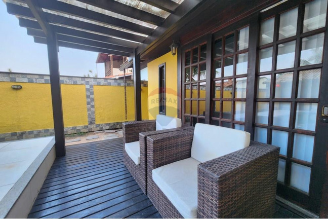 Imagem Casa com 3 Quartos à Venda, 347 m² em Itaipuaçu - Maricá Imagem Casa com 3 Quartos à Venda, 347 m² em Itaipuaçu - Maricá