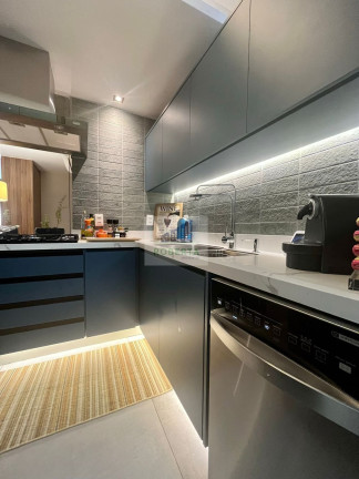 Imagem Apartamento com 2 Quartos à Venda, 74 m² em Moema - São Paulo