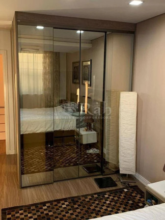 Imagem Sobrado com 3 Quartos à Venda, 280 m² em São João - Itajaí Imagem Sobrado com 3 Quartos à Venda, 280 m² em São João - Itajaí