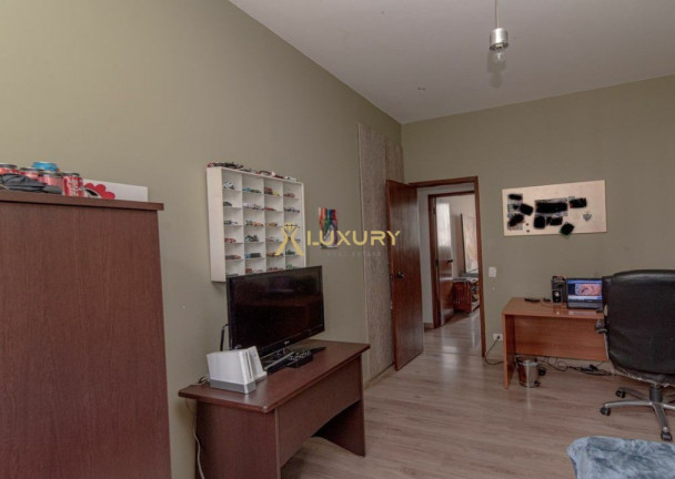 Imagem Imóvel com 4 Quartos à Venda, 190 m² em Funcionários - Belo Horizonte
