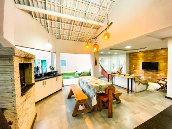 Imagem Casa com 4 Quartos à Venda, 242 m² em Vargem Grande - Teresópolis Imagem Casa com 4 Quartos à Venda, 242 m² em Vargem Grande - Teresópolis