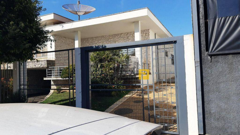 Casa com 3 Quartos à Venda, 267 m² em Vila Rehder - Americana