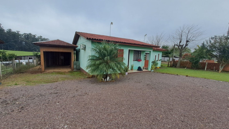 Imagem Chácara com 2 Quartos à Venda, 2.000 m² em Cipriano De Oliveira - Vera Cruz Imagem Chácara com 2 Quartos à Venda, 2.000 m² em Cipriano De Oliveira - Vera Cruz