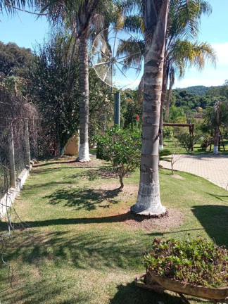 Imagem Chácara com 4 Quartos à Venda, 7 m² em Bairro Dos Leites - Piedade