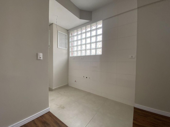 Imagem Apartamento com 1 Quarto à Venda, 36 m² em Centro - Curitiba Imagem Apartamento com 1 Quarto à Venda, 36 m² em Centro - Curitiba