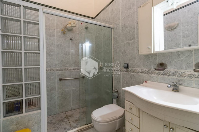 Imagem Casa com 2 Quartos à Venda, 143 m² em Cerqueira César - São Paulo Imagem Casa com 2 Quartos à Venda, 143 m² em Cerqueira César - São Paulo