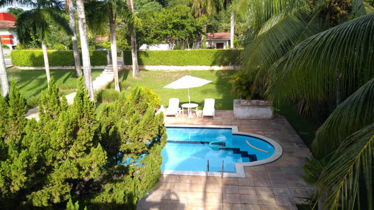 Imagem Casa com 3 Quartos à Venda, 410 m² em Portão - Lauro De Freitas