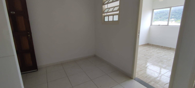 Imagem Apartamento com 2 Quartos à Venda, 48 m² em Centro - Peruíbe