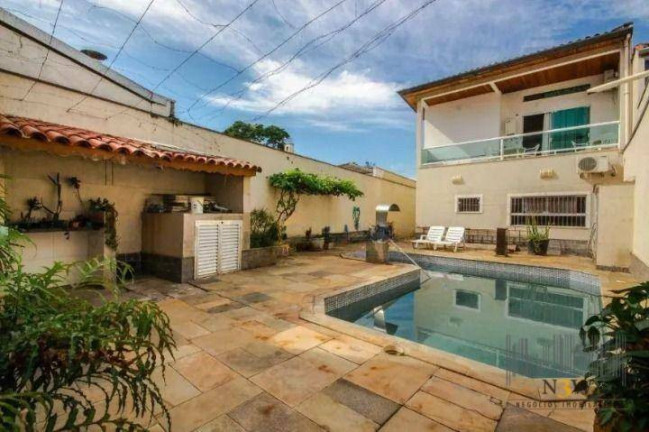 Casa com 4 Quartos à Venda ou Locação, 468 m² em Bela Aliança - São Paulo