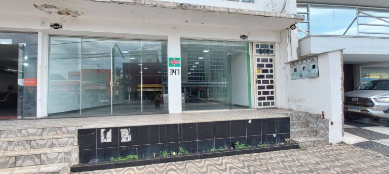 Sala Comercial para Alugar, 230 m² em Cuiabá