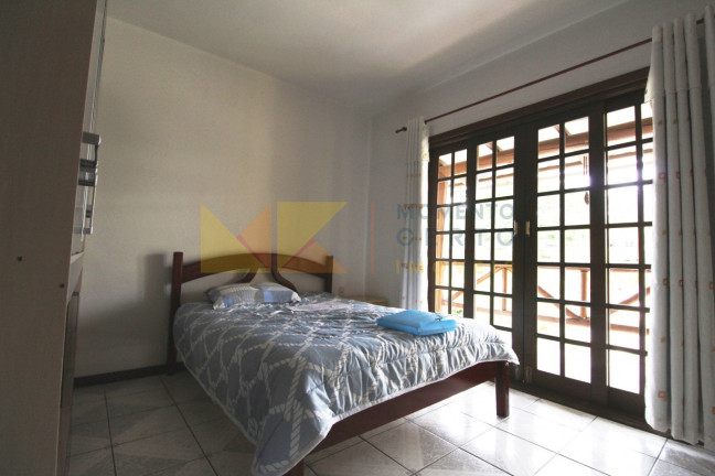Imagem Sobrado com 5 Quartos à Venda, 325 m² em Salto Weissbach - Blumenau