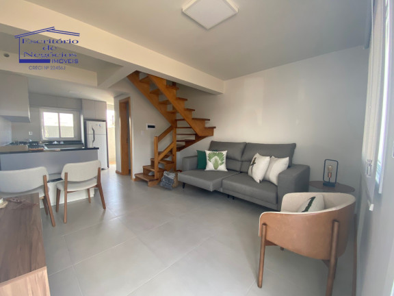 Imagem Casa com 2 Quartos à Venda, 54 m² em Restinga - Porto Alegre