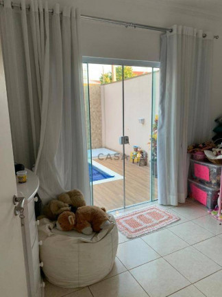 Imagem Casa com 5 Quartos à Venda, 200 m² em Parque Novo Mundo - Americana Imagem Casa com 5 Quartos à Venda, 200 m² em Parque Novo Mundo - Americana