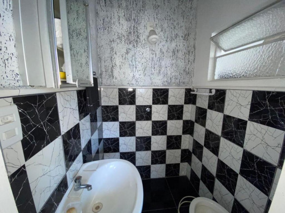 Imagem Casa com 3 Quartos à Venda, 200 m² em Jardim Itu - Porto Alegre