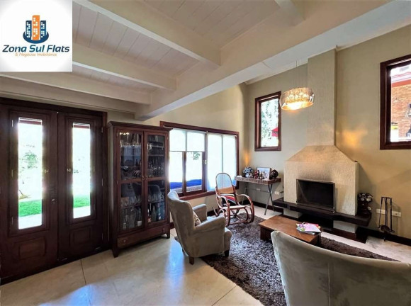 Imagem Casa com 5 Quartos à Venda, 440 m² em Algarve - Cotia Imagem Casa com 5 Quartos à Venda, 440 m² em Algarve - Cotia