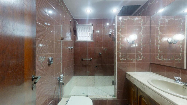 Imagem Imóvel com 2 Quartos à Venda, 87 m² em Botafogo - Rio De Janeiro Imagem Imóvel com 2 Quartos à Venda, 87 m² em Botafogo - Rio De Janeiro