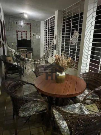Imagem Casa com 3 Quartos à Venda, 360 m² em Cordeiro - Recife