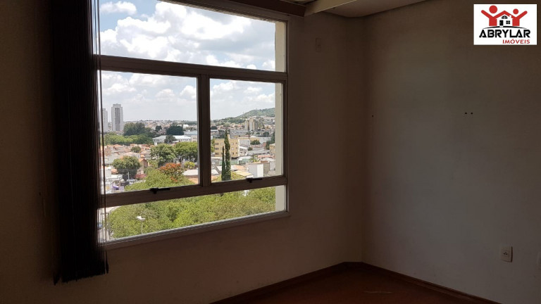 Imagem Imóvel com 1 Quarto para Alugar, 77 m² em Vila Vianelo - Jundiaí Imagem Imóvel com 1 Quarto para Alugar, 77 m² em Vila Vianelo - Jundiaí