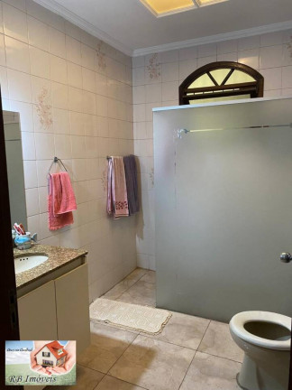 Imagem Casa com 3 Quartos à Venda, 252 m² em Vila Pires - Santo André
