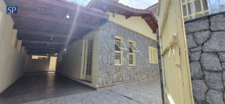Imagem Casa com 2 Quartos à Venda, 111 m² em João Xxiii - Vinhedo Imagem Casa com 2 Quartos à Venda, 111 m² em João Xxiii - Vinhedo