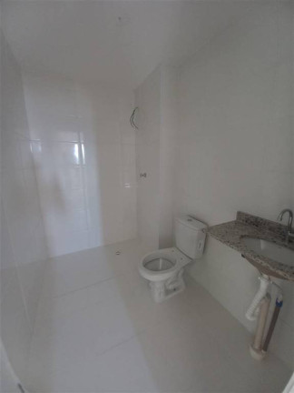 Imagem Apartamento com 2 Quartos à Venda, 75 m² em Mirim - Praia Grande