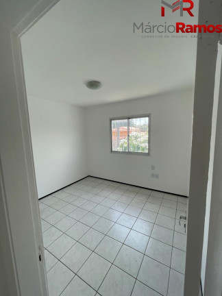 Imagem Casa com 2 Quartos à Venda, 100 m² em Cidade Dos Funcionários - Fortaleza Imagem Casa com 2 Quartos à Venda, 100 m² em Cidade Dos Funcionários - Fortaleza