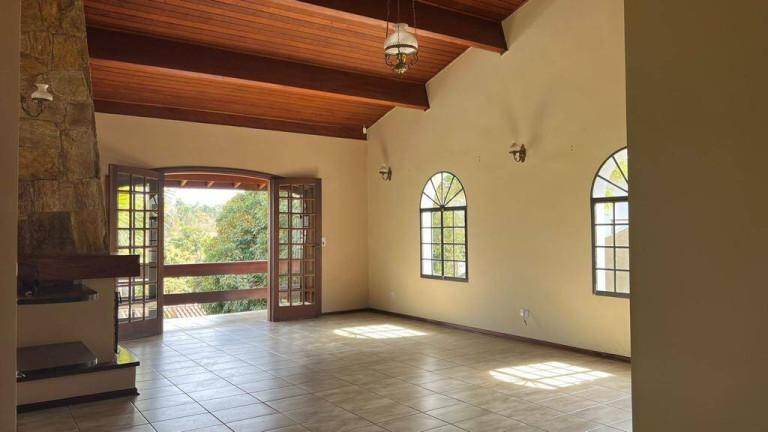 Imagem Casa com 3 Quartos à Venda,  em Jardim Estância Brasil - Atibaia