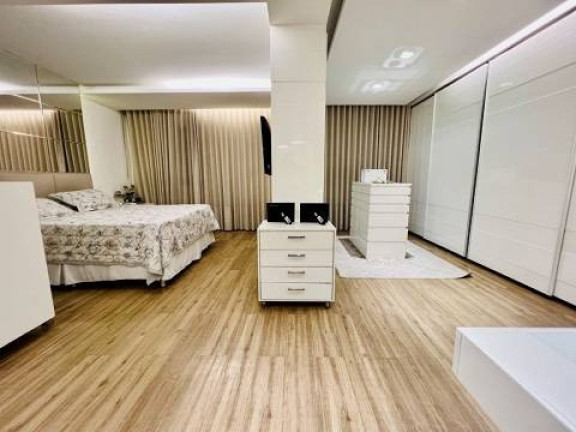 Imagem Imóvel com 3 Quartos à Venda, 180 m² em Santa Lúcia - Vitória Imagem Imóvel com 3 Quartos à Venda, 180 m² em Santa Lúcia - Vitória