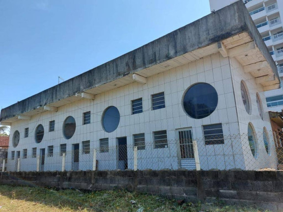 Imagem Casa com 5 Quartos à Venda, 334 m² em Balneário Itaóca - Mongaguá Imagem Casa com 5 Quartos à Venda, 334 m² em Balneário Itaóca - Mongaguá