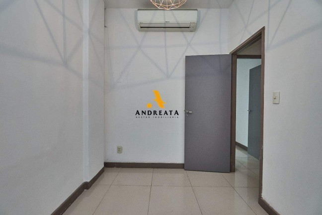Sala Comercial à Venda, 33 m² em Tijuca - Rio De Janeiro