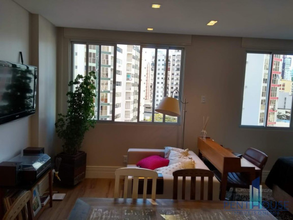 Imagem Apartamento com 1 Quarto à Venda, 70 m² em Centro - Balneário Camboriú