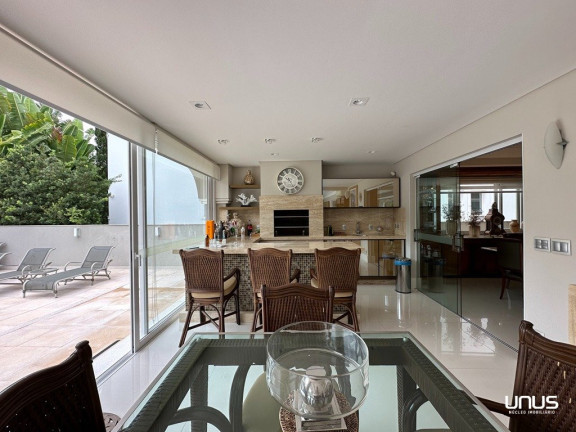 Imagem Casa com 5 Quartos à Venda, 600 m² em Jurerê Internacional - Florianópolis Imagem Casa com 5 Quartos à Venda, 600 m² em Jurerê Internacional - Florianópolis