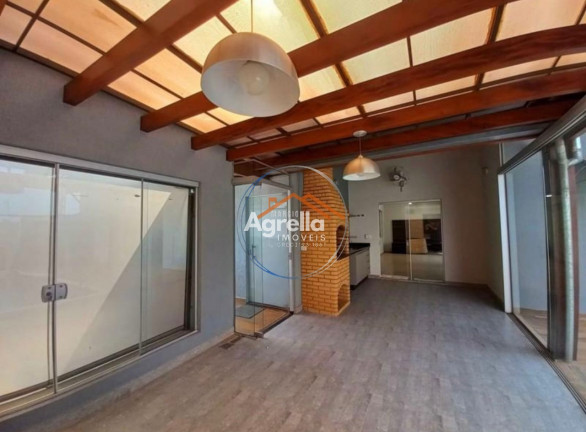 Imagem Imóvel com 3 Quartos à Venda, 166 m² em Conomínio Jardim Hélio Cruz - Mogi Mirim Imagem Imóvel com 3 Quartos à Venda, 166 m² em Conomínio Jardim Hélio Cruz - Mogi Mirim