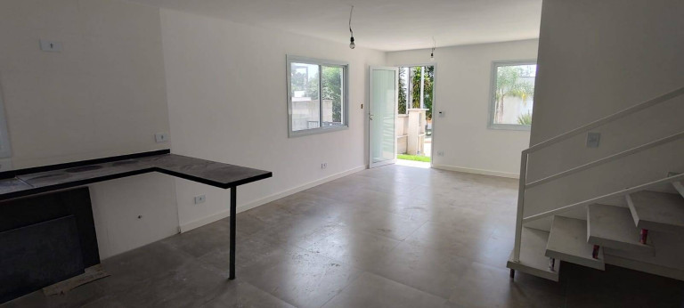 Imagem Casa de Condomínio com 3 Quartos à Venda, 110 m² em Jardim Pioneiro - Cotia
