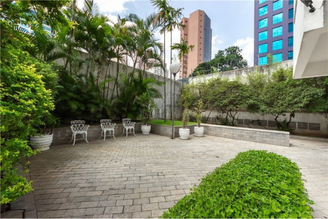 Imagem Apartamento com 1 Quarto à Venda, 46 m² em Moema - São Paulo Imagem Apartamento com 1 Quarto à Venda, 46 m² em Moema - São Paulo