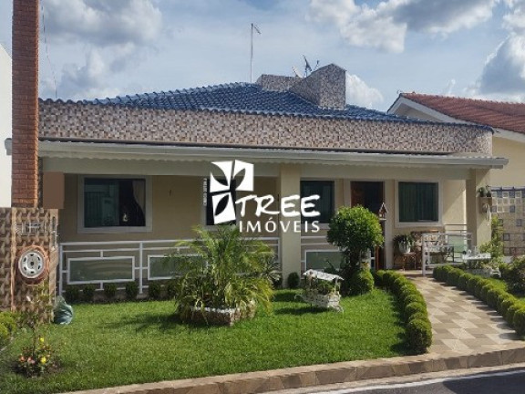Casa com 4 Quartos à Venda, 378 m² em Condomínio Arujá Country Club - Arujá