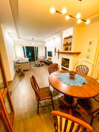 Imagem Casa com 4 Quartos à Venda, 242 m² em Vargem Grande - Teresópolis Imagem Casa com 4 Quartos à Venda, 242 m² em Vargem Grande - Teresópolis
