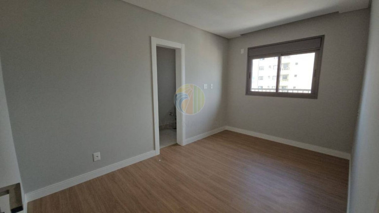 Imagem Apartamento com 4 Quartos à Venda, 150 m² em Centro - Balneário Camboriú
