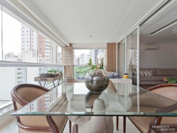 Imagem Apartamento com 4 Quartos à Venda ou Locação, 268 m² em Perdizes - São Paulo Imagem Apartamento com 4 Quartos à Venda ou Locação, 268 m² em Perdizes - São Paulo